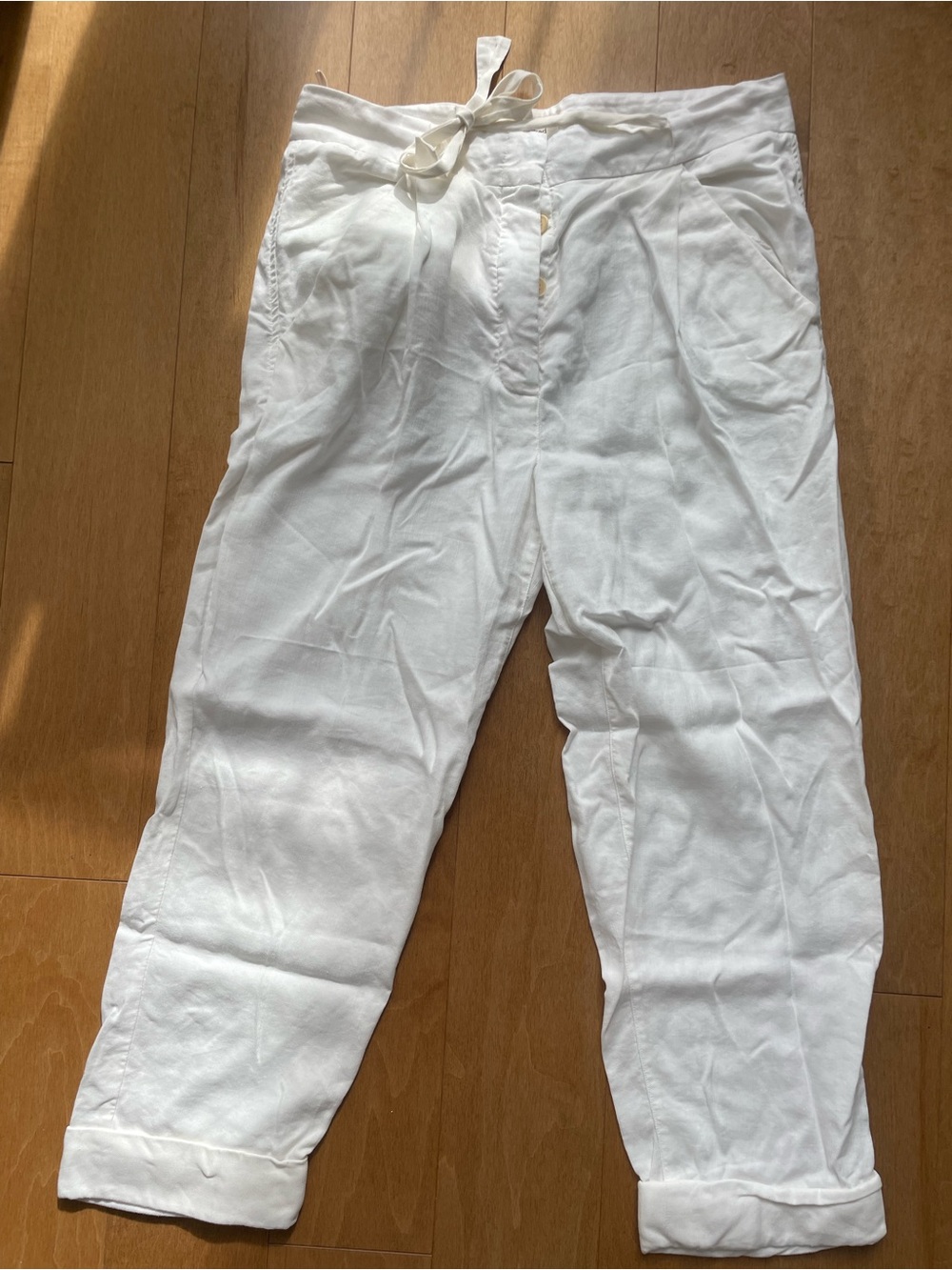 Aritzia Wilfred Allant Pant — White, Size 10 🤍